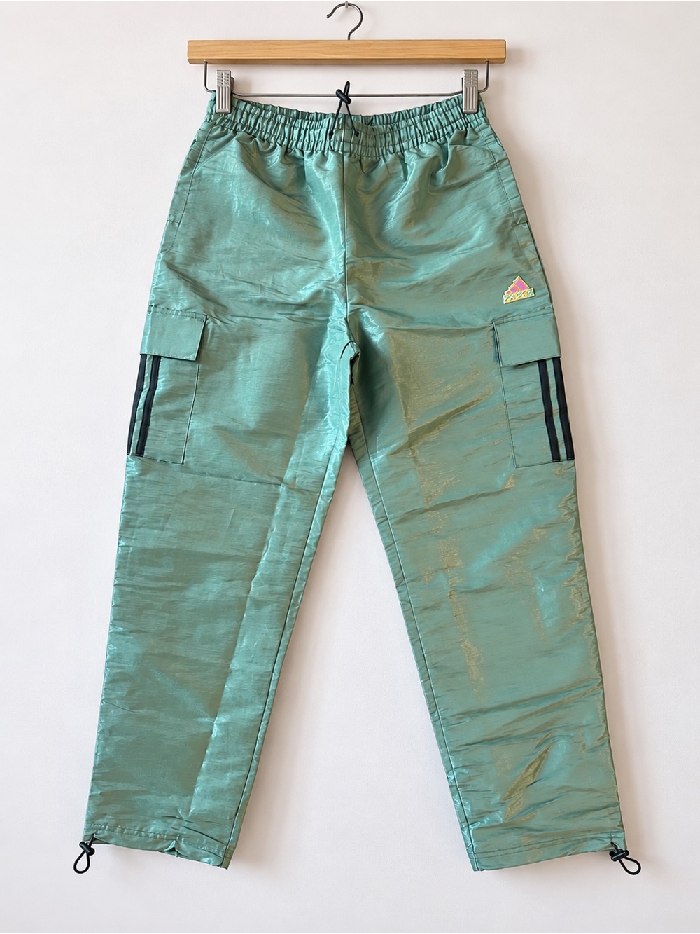 Adidas Women’s Sun Woven Cargo Pants Tent Green Size M NWT